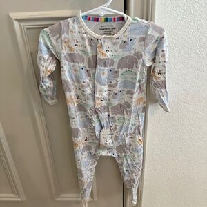 Magnetic Me Animal Onesie 6-9 Months